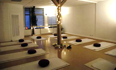 Yogaraum im Yogazentrum